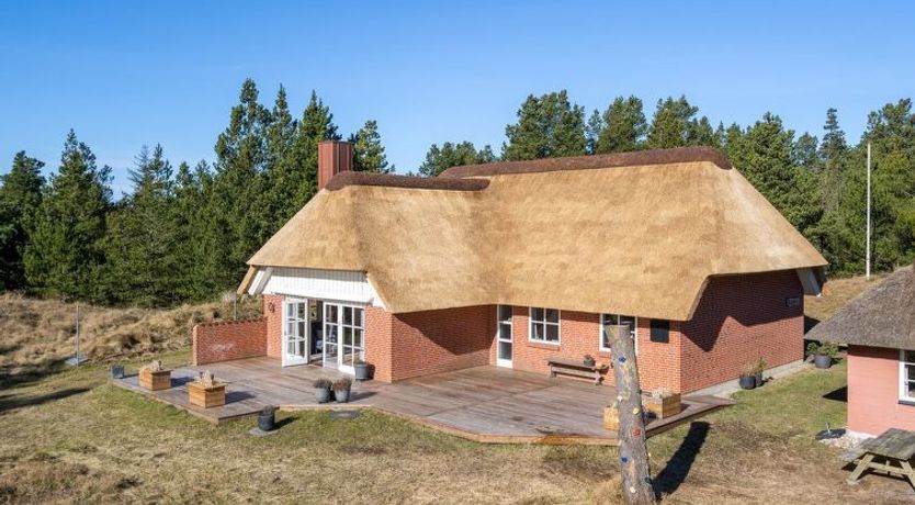 Photo of "Harpa" - 2.5km from the sea