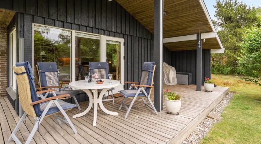 Photo of "Farthin" - 800m from the sea