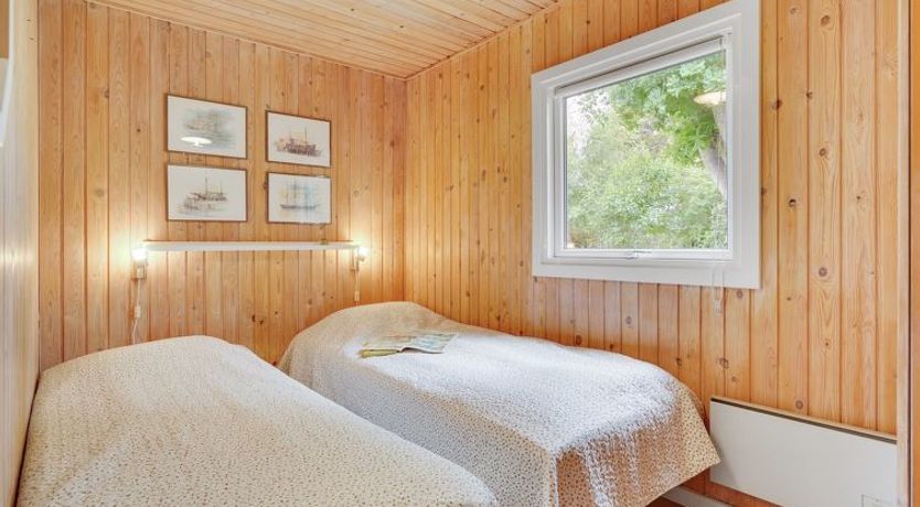 Photo of "Farthin" - 800m from the sea