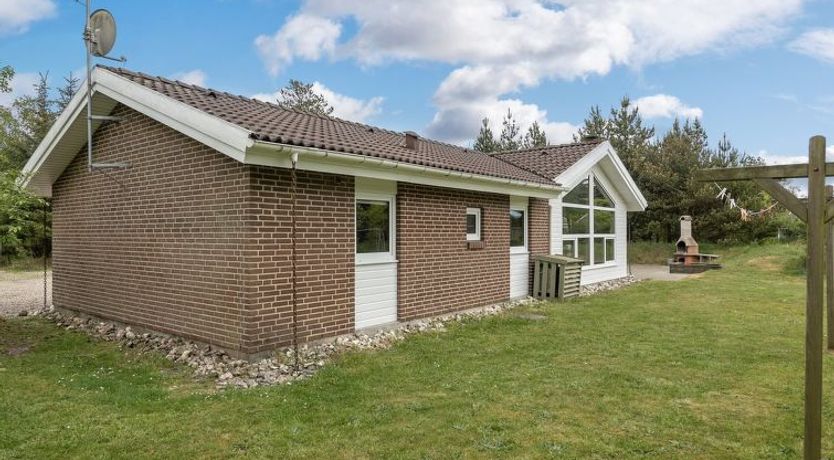 Photo of "Rudy" - 900m to the fjord