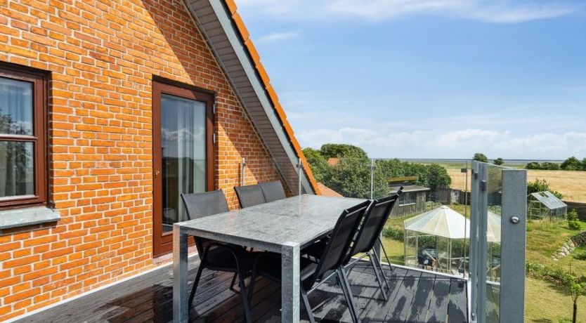 Photo of "Amely" - 500m from the sea