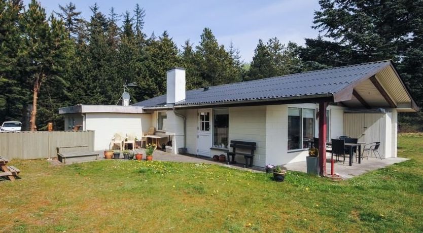 Photo of "Oberon" - 3km from the sea