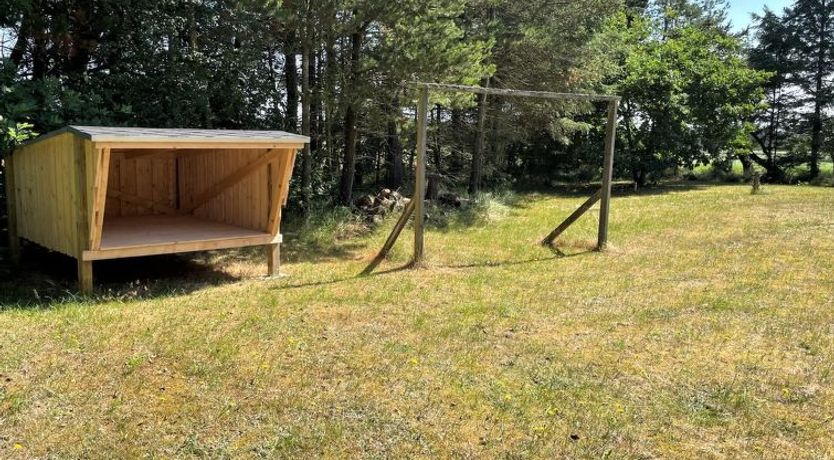 Photo of "&Oslash;dke" - 3.5km from the sea