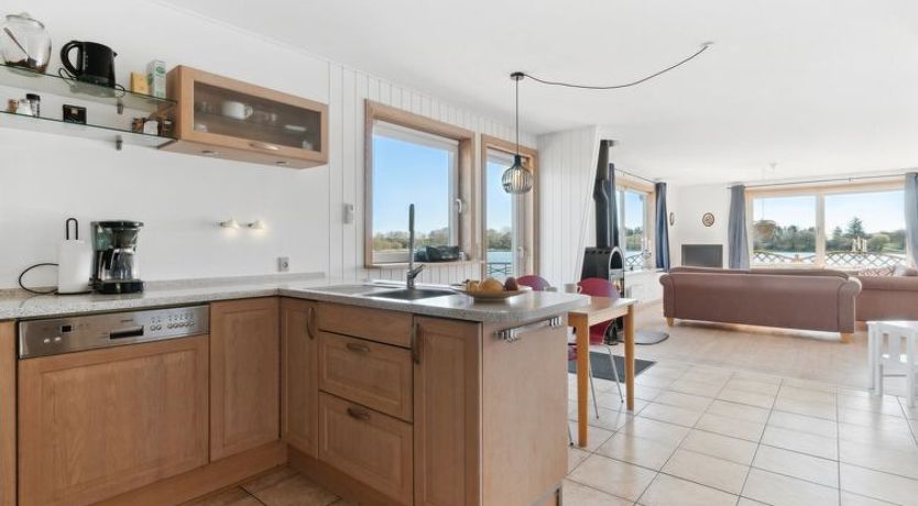 Photo of "Alvira" - 8km to the fjord