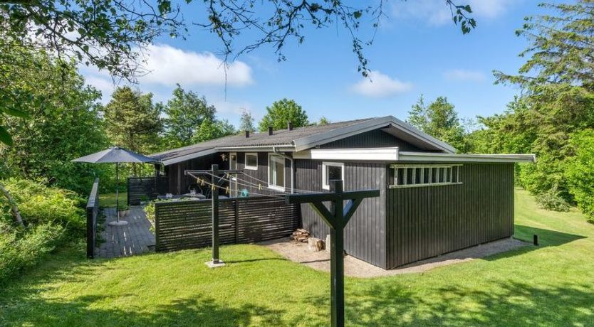 Photo of "Angantir" - 700m to the fjord