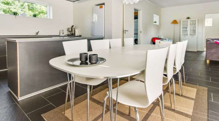 Photo of "Edda" - 400m from the sea