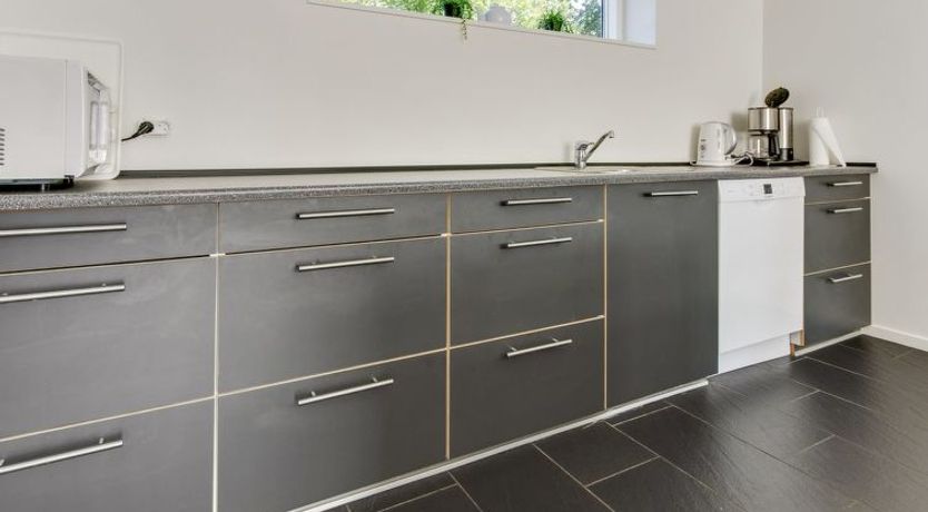 Photo of "Edda" - 400m from the sea