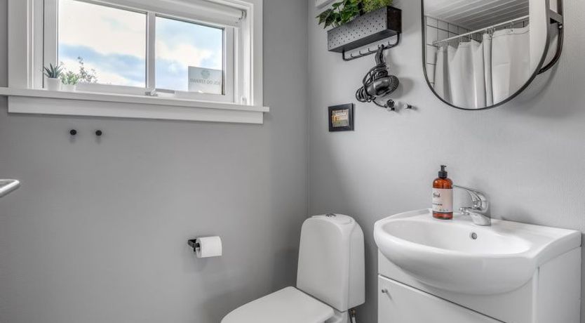 Photo of "Helemine" - 2.8km from the sea