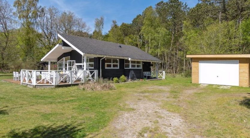 Photo of "Petri" - 500m from the sea