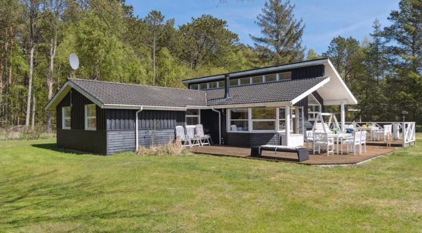 Photo of "Petri" - 500m from the sea