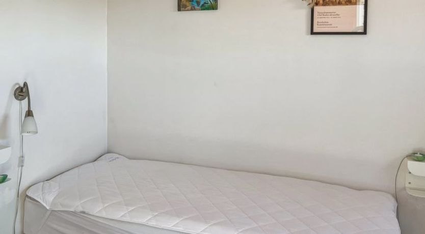 Photo of "Carlie" - 2.8km from the sea