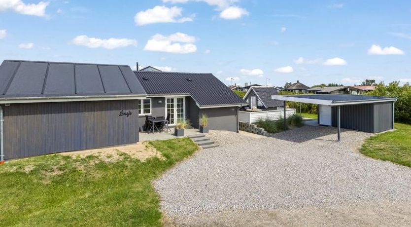 Photo of "Mikka" - 450m from the sea