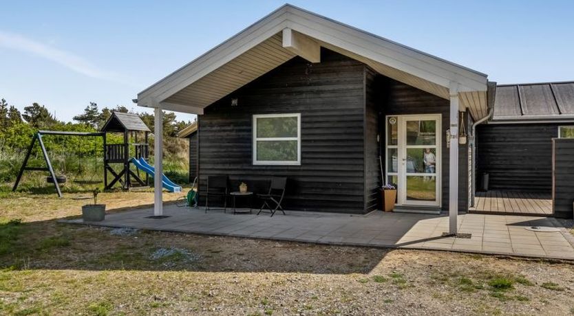 Photo of "Minke" - 2.2km from the sea