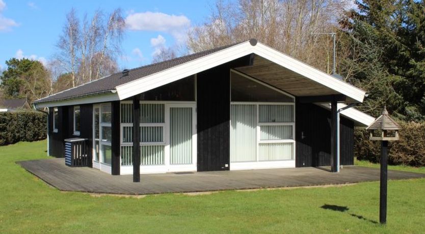 Photo of "Tayler" - 1.8km from the sea