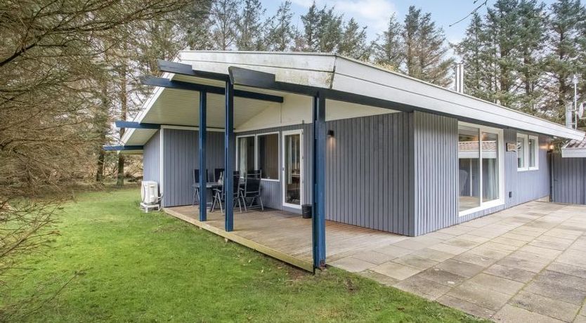 Photo of "Gunvor" - 1km from the sea