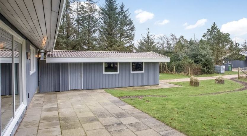 Photo of "Gunvor" - 1km from the sea