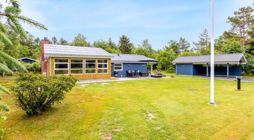 Photo of "Akima" - 700m from the sea