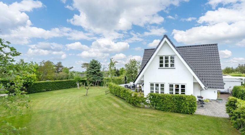 Photo of "Tamer" - 500m to the fjord