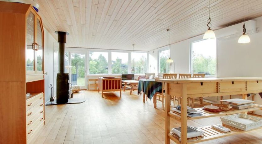 Photo of "Axeline" - 850m from the sea