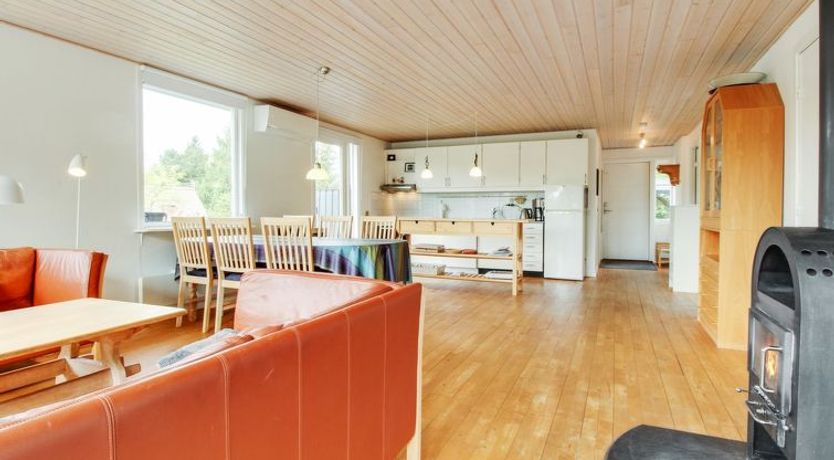 Photo of "Axeline" - 850m from the sea