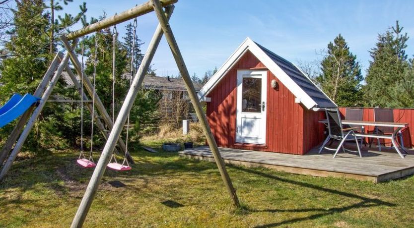 Photo of "Alisia" - 400m from the sea