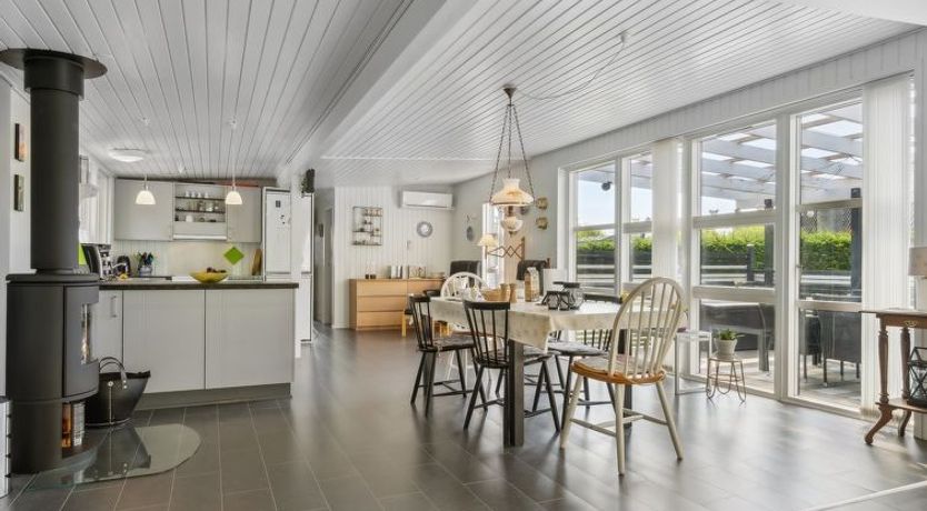 Photo of "Guthrik" - 900m from the sea