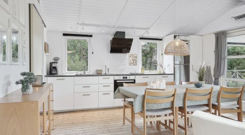 Photo of "Olof" - 100m from the sea