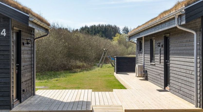 Photo of "Bentine" - 1.6km from the sea