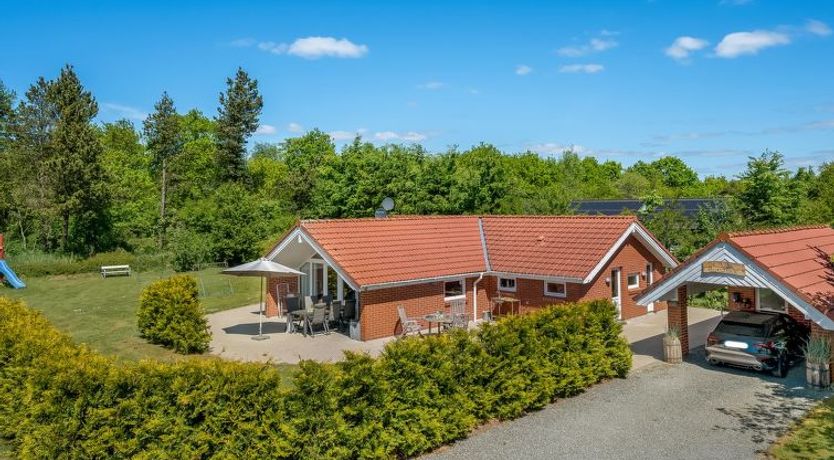 Photo of "Erp" - 10km from the sea