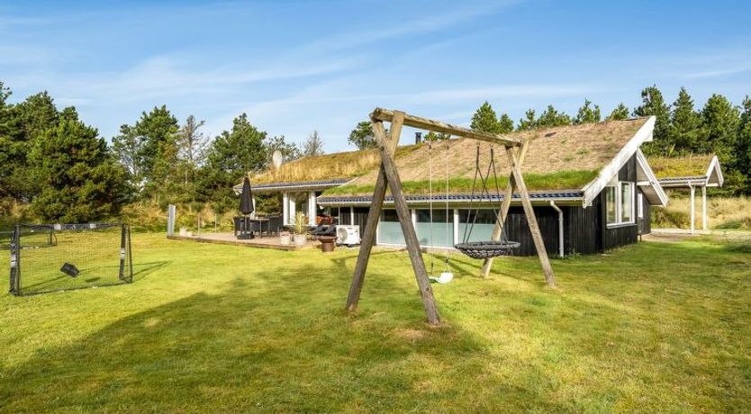 Photo of "Helene" - 1.5km from the sea