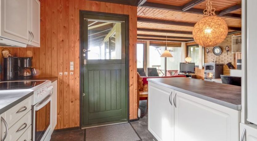 Photo of "Maini" - 600m from the sea