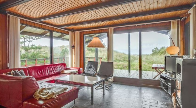 Photo of "Maini" - 600m from the sea