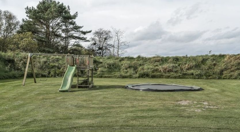 Photo of "Sinikka" - 350m from the sea