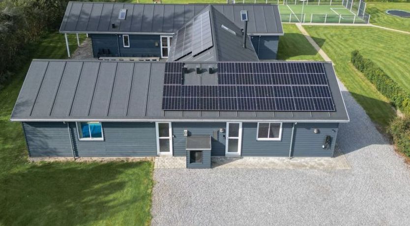 Photo of "Sinikka" - 350m from the sea