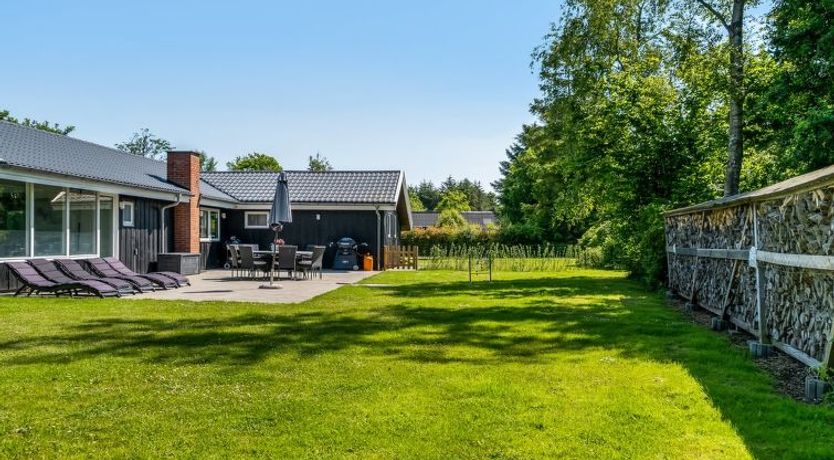 Photo of "Nina" - 700m to the fjord