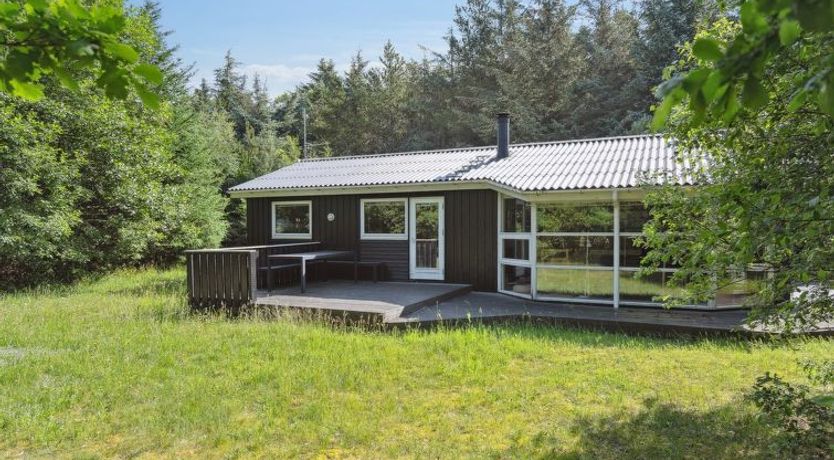 Photo of "Gretelise" - 2km from the sea