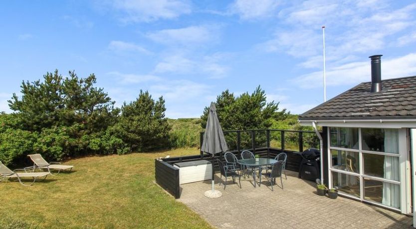 Photo of "Alice" - 1.3km from the sea