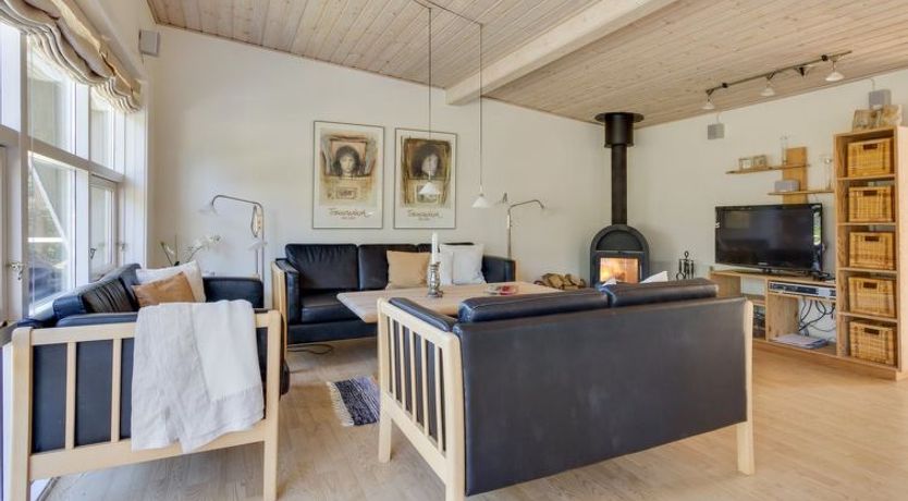 Photo of "Hwelp" - 200m from the sea