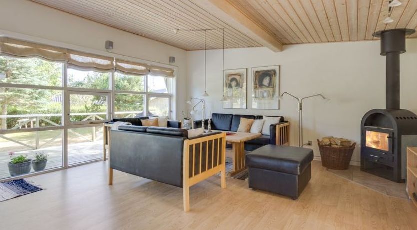 Photo of "Hwelp" - 200m from the sea