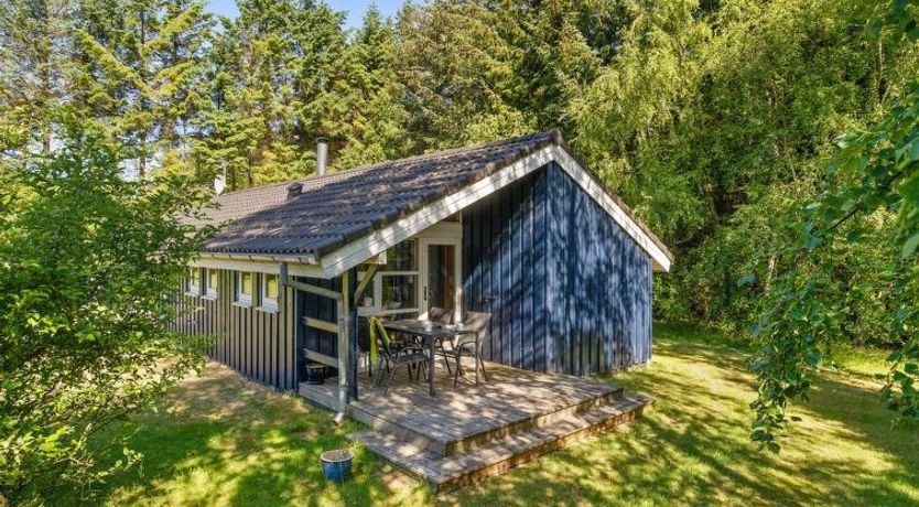 Photo of "Alwin" - 2.5km from the sea