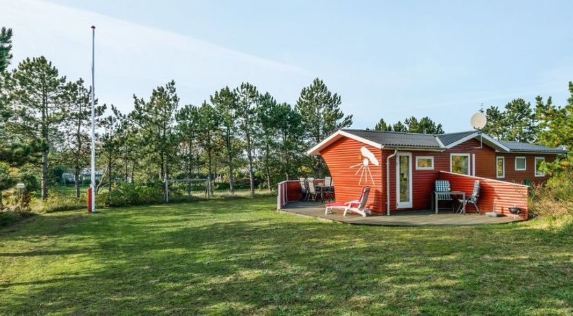 Photo of "Hilleborg" - 100m from the sea