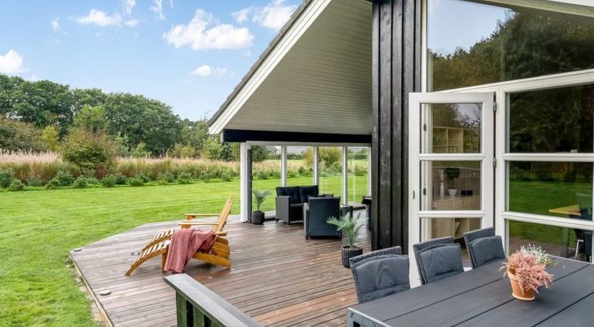 Photo of "Femke" - 250m to the fjord