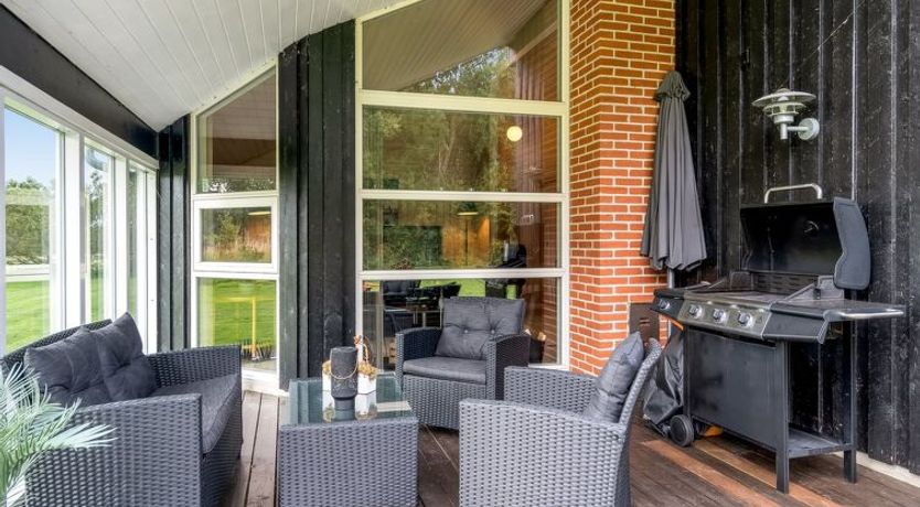 Photo of "Femke" - 250m to the fjord