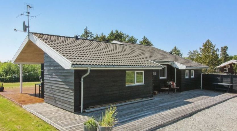 Photo of "Hampus" - 500m from the sea