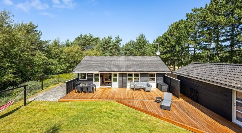 Photo of "Filimena" - 350m from the sea