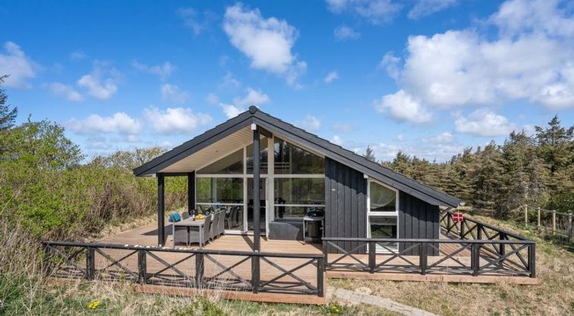 Photo of "Tayara" - 300m from the sea