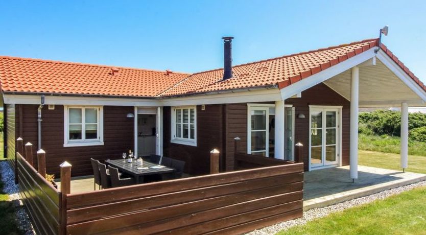 Photo of "Armgard" - 300m from the sea