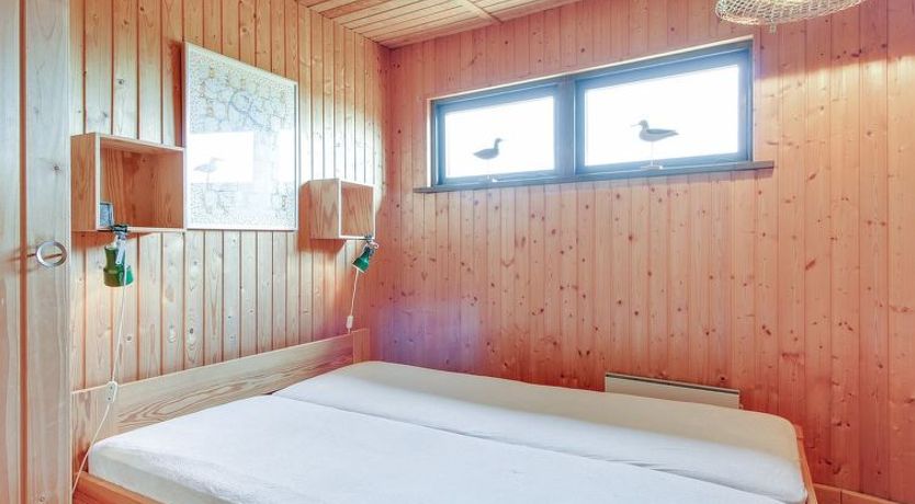 Photo of "Bryndis" - 300m from the sea