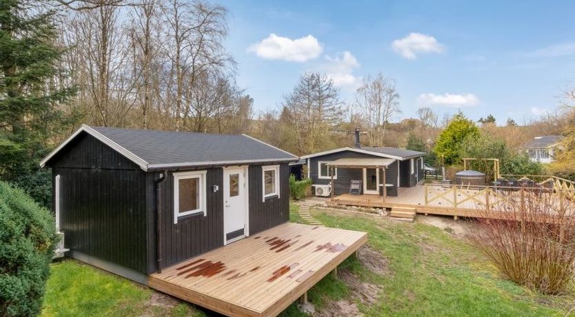 Photo of "Self" - 400m to the fjord