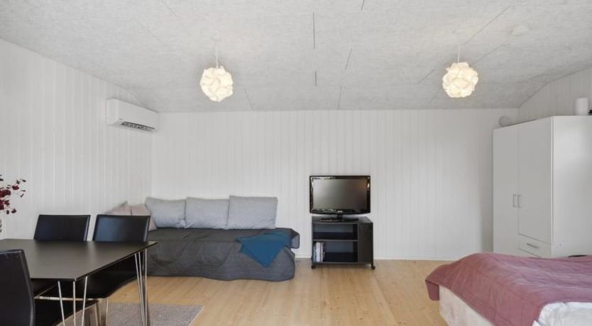 Photo of "Self" - 400m to the fjord